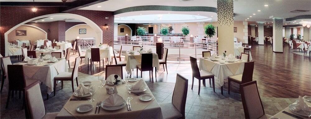 Optima Odesa Hotell Restaurant bilde